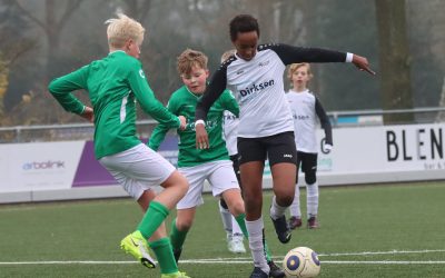 Foto’s SVZW JO13-2 – SVVN JO13-2 | 8-0 | 14-12-2024